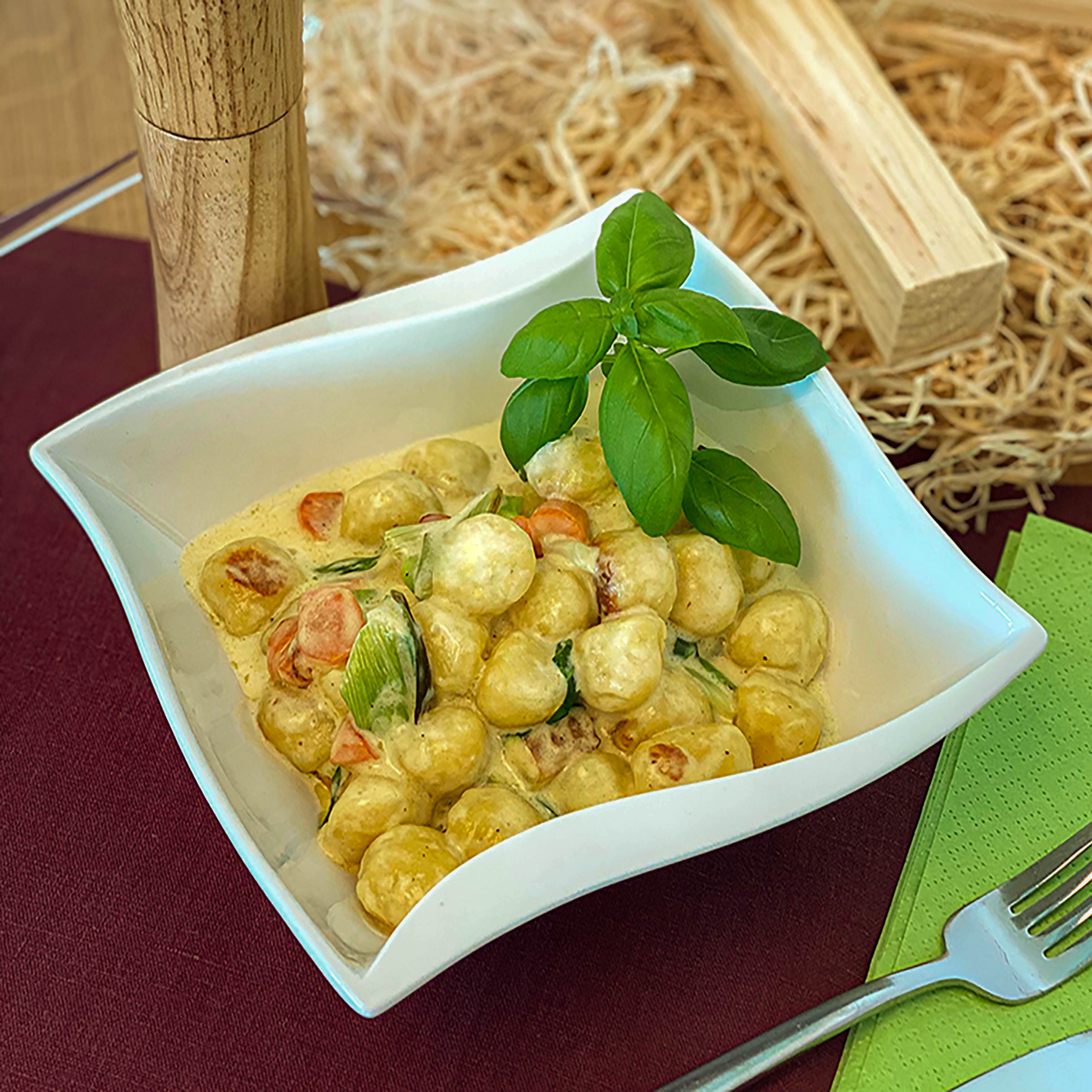 Kartoffel-Gnocchi mit Gemüse | Aktuelle Rezepte | JUTS AG