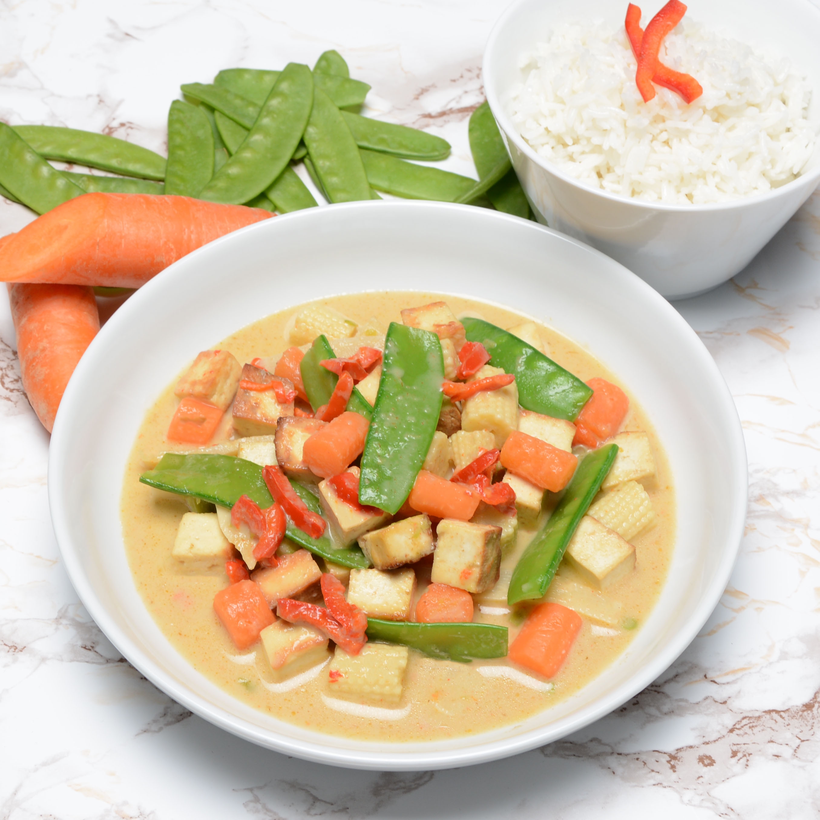 Grünes Gemüse-Curry mit Basmati-Reis | Aktuelle Rezepte | JUTS AG